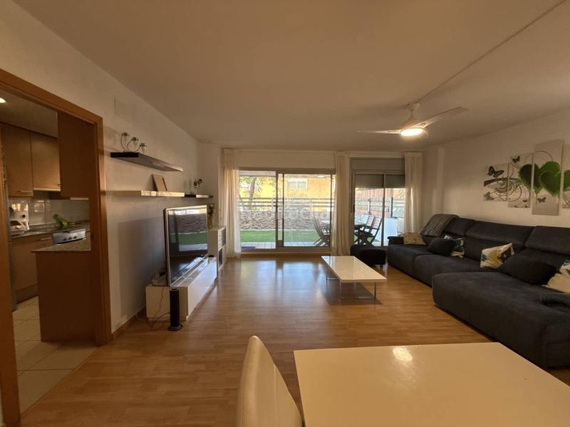 Foto 87a27582-1dde-436e-a46f-44f195efcdb0. Pis amb aparcament piscina a Can Casablanques Sant Quirze del Vallès