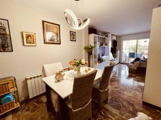 Piso  Isaac peral. Can aurell piso de 3 habitaciones , actualmente de 2 dormitorios