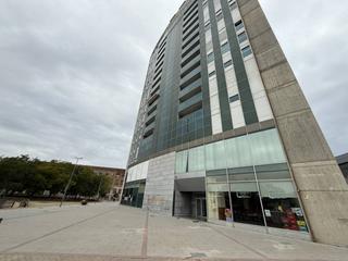 Miete Etagenwohnung  Prim. Piso de 3 habitaciones con parking en las torres del segle xx