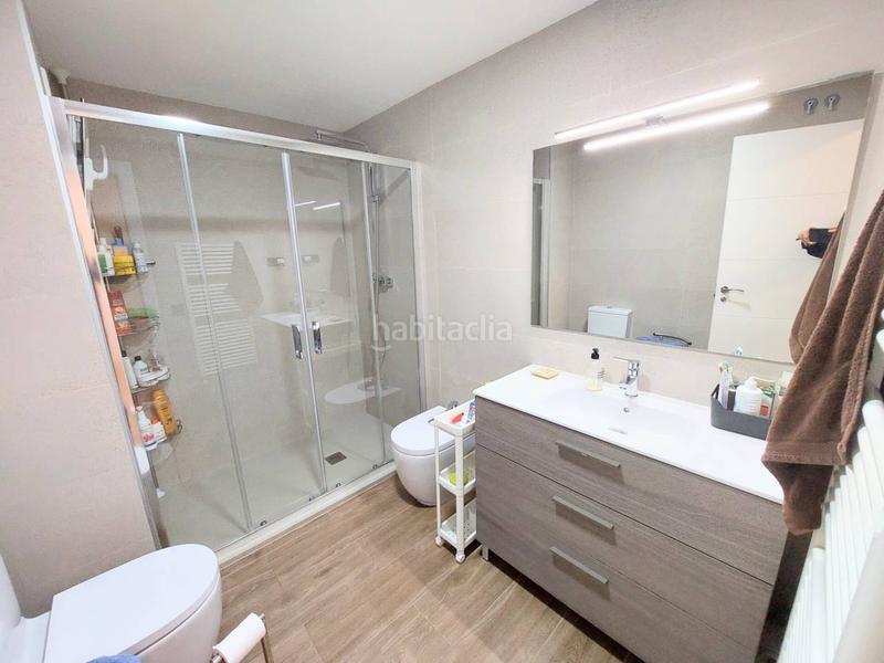 Foto 622b09df-986b-44da-9546-bcacb4f0ef52. Haus mit heizung parking in Zona Esportiva Terrassa