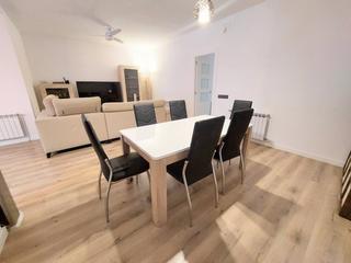 Casa en Zona Esportiva. Gran casa zona olimpica pueblo nuevo reformada