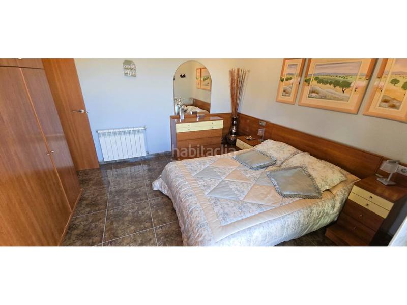 Foto 2af69cc1-a577-4372-9cdb-4428d30dea44. Chalet gran torre en can villaba con gran piscina en Abrera