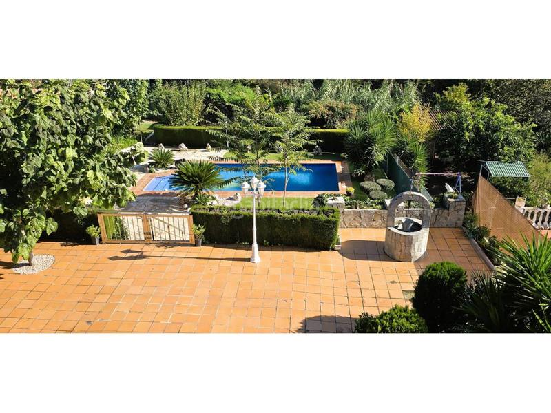 Foto 620e8967-f831-42c8-aa44-c38a0a2586d9. Chalet gran torre en can villaba con gran piscina en Abrera