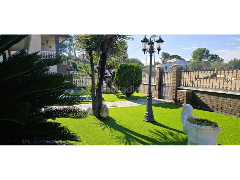 Foto 70cd4dd9-f6ac-4327-bd76-c5927e20ffe8. Chalet gran torre en can villaba con gran piscina en Abrera