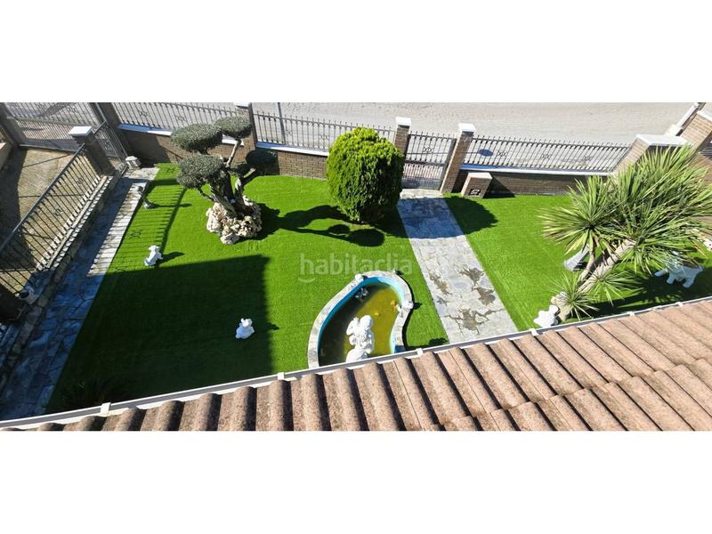 Foto a3dc6f5f-6fb9-4ce0-b895-ed529731eb78. Chalet gran torre en can villaba con gran piscina en Abrera