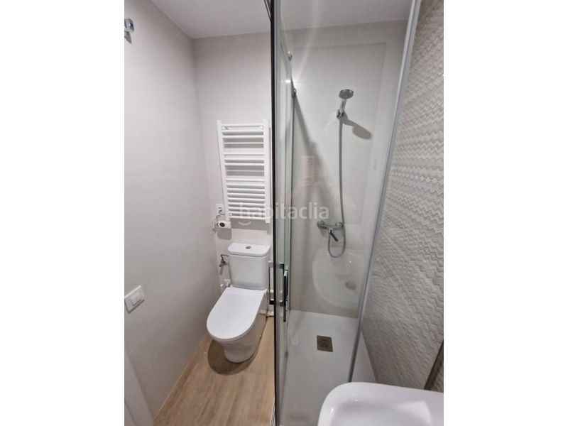 Foto 14f9699f-7bb7-4a18-8bf0-8ae3736c8884. Pis amb calefacció a Plaça Catalunya - Escola Industrial Terrassa