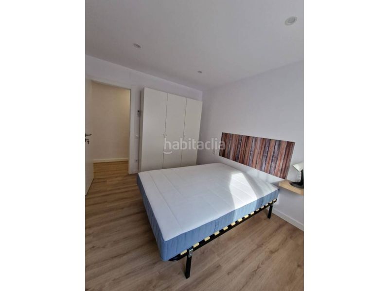 Foto 24748015-7447-45c6-8baf-a6ed3df9cb4a. Pis amb calefacció a Plaça Catalunya - Escola Industrial Terrassa