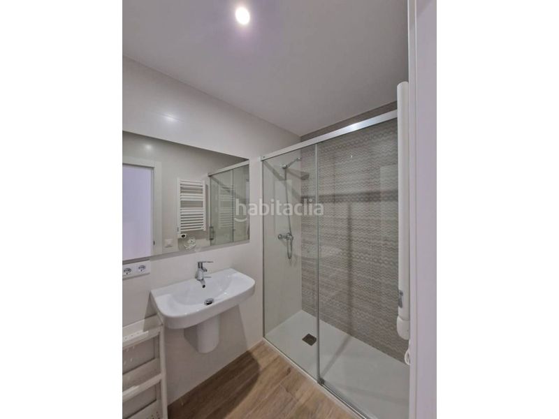 Foto b46fa48a-927b-4713-8f2a-ed00d0807678. Pis amb calefacció a Plaça Catalunya - Escola Industrial Terrassa