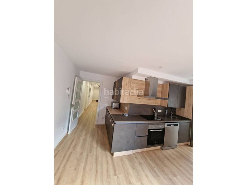 Foto cff22d4d-dabb-42b3-8f0c-2976d6a0cfbc. Pis amb calefacció a Plaça Catalunya - Escola Industrial Terrassa