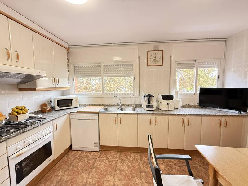 Foto d62f06e8-c780-42cd-85fe-5bd2b821f259. Haus mit heizung parking in Roc Blanc Terrassa