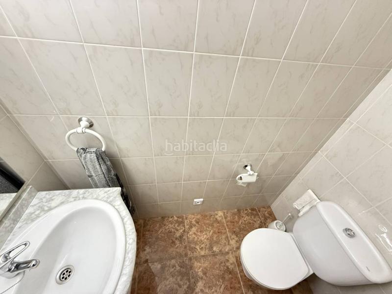 Foto f122ab0c-160a-4160-a8d7-02da0325a74b. Haus mit heizung parking in Roc Blanc Terrassa