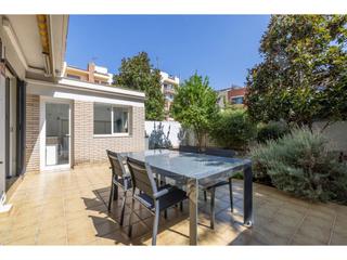 Pis  Salmerón. Piso con gran jardin en vallparadis