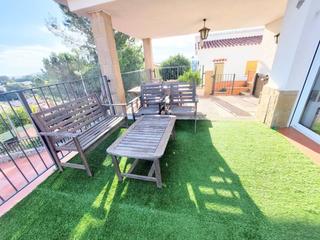 Chalet in Viladecavalls. Casa reformada en viladecavalls junto al pueblo,  en una sola pl