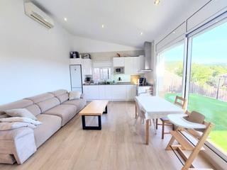 Chalet  Sant llorenç. Casa reformaday acogedora en viladecavalls junto al pueblo,  en