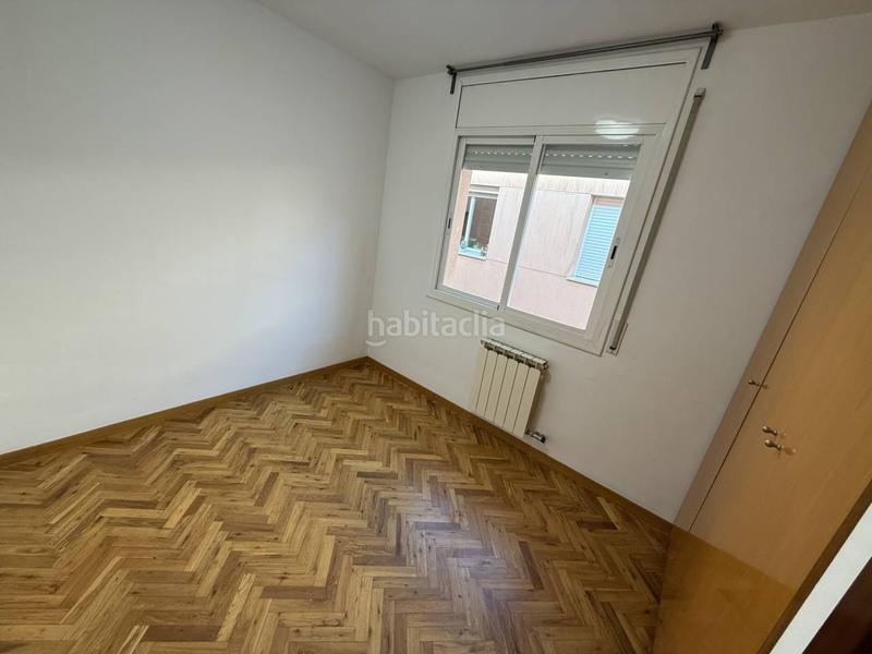 Foto 1f7014b2-9fd8-4e1d-8803-c550d7c54f6a. Location duplex avec chauffage parking dans Barri del Centre Terrassa