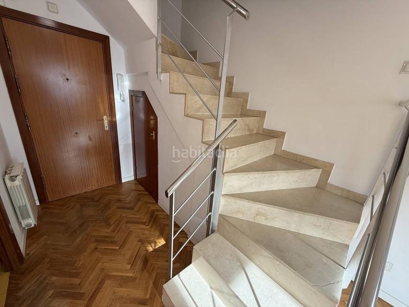 Foto 3b0cab57-d96d-411c-821d-684259b28e98. Location duplex avec chauffage parking dans Barri del Centre Terrassa