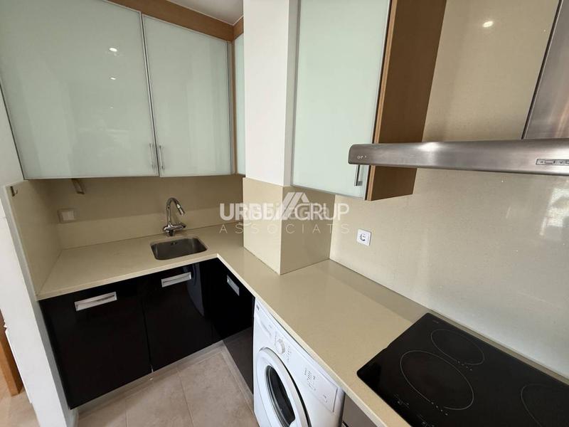 Foto a53bd8b3-3c86-4c52-9701-5f2914144f13. Location appartement avec chauffage parking dans Ca n'Aurell Terrassa