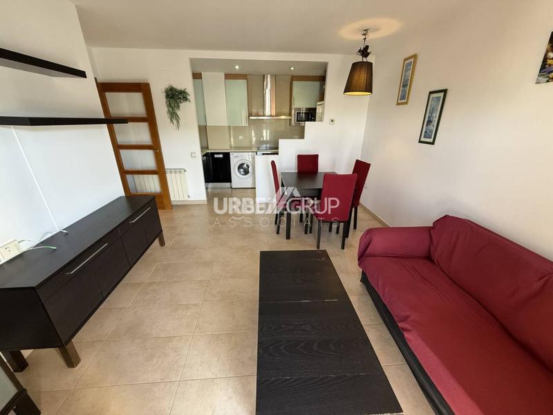 Foto 749a050f-7e84-49ee-a562-ed972fa7fc2c. Miete etagenwohnung mit heizung parking in Ca n'Aurell Terrassa