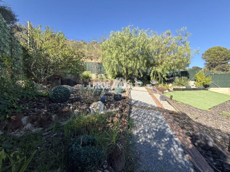 Foto 18c711e6-0a42-443a-aaaf-eefd410eb352. Casa amb calefacció aparcament piscina a Masquefa