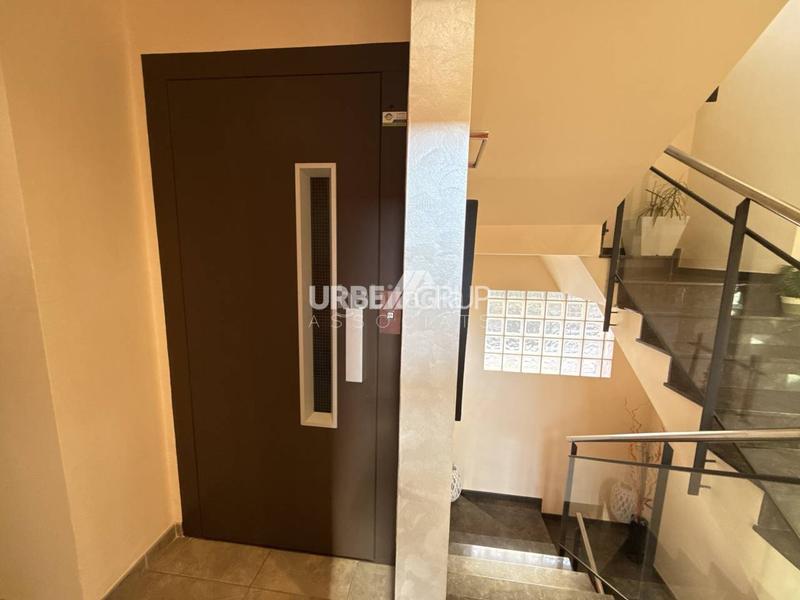 Foto 378acf8f-90fb-40ad-be14-e7ad6267e47c. Casa amb calefacció aparcament piscina a Masquefa