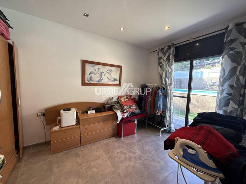 Foto 3e9d8c75-74ac-4b9a-8266-862fadb02117. Casa amb calefacció aparcament piscina a Masquefa