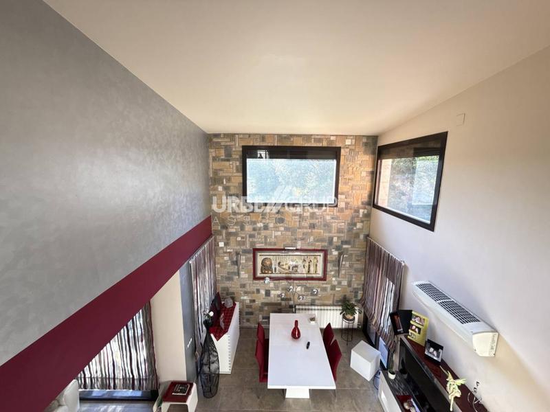 Foto 46e67a1c-e1a3-452f-8e11-a8efaacdaa21. Casa amb calefacció aparcament piscina a Masquefa