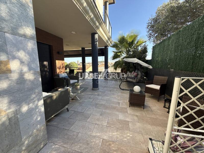 Foto 4dfe5a67-2c56-4416-9a53-026a9f19c806. Casa amb calefacció aparcament piscina a Masquefa