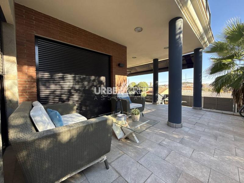 Foto 578ae98f-190d-42fa-9177-38e819c30dbd. Casa amb calefacció aparcament piscina a Masquefa