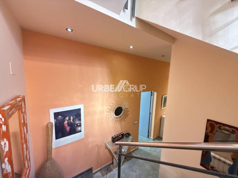 Foto 6ecbc904-9dfb-4715-992f-ea9e28c2244a. Casa amb calefacció aparcament piscina a Masquefa