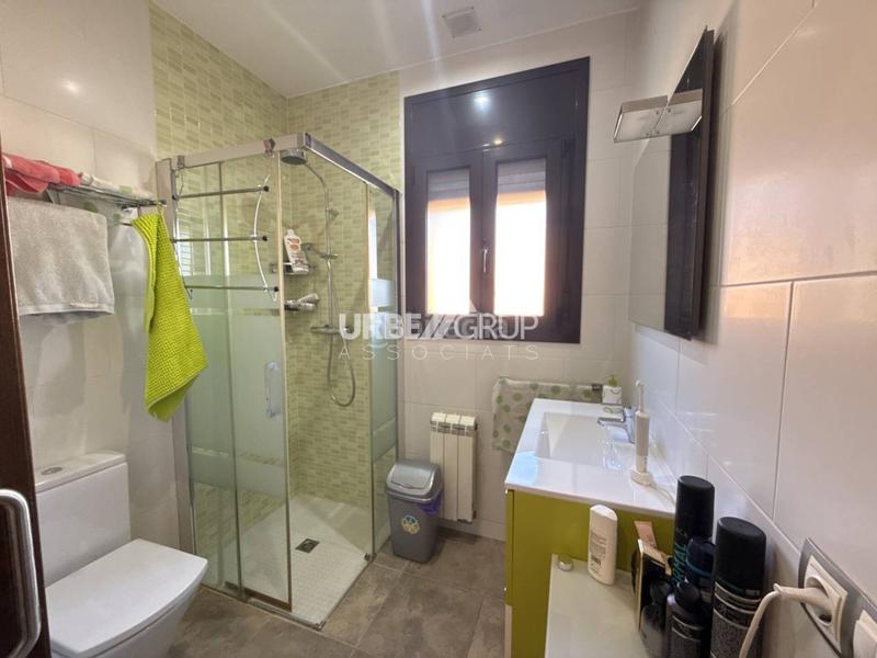 Foto 97c8cacf-7c59-4076-911e-a6a88bfbfa51. Casa amb calefacció aparcament piscina a Masquefa