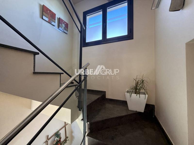 Foto c39b4da8-44f7-4668-80b8-5fc489f05a56. Casa amb calefacció aparcament piscina a Masquefa