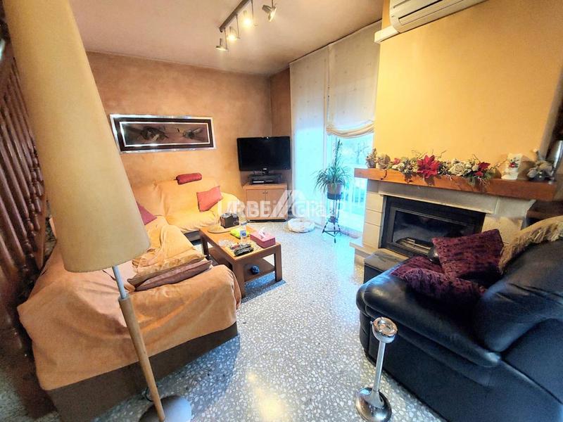 Foto 530331de-2395-4041-b971-1cd99d90b461. Haus mit heizung parking in Castellbell i el Vilar