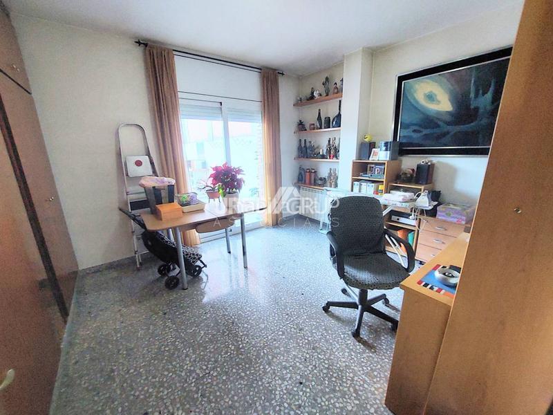 Foto 9583f1a7-15a1-4f26-8112-2b58e04f1d8b. Haus mit heizung parking in Castellbell i el Vilar