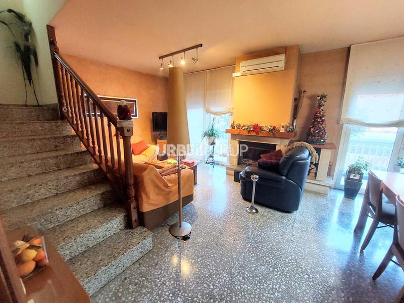 Foto ae991326-139d-48a0-bf22-647ec925c22e. Haus mit heizung parking in Castellbell i el Vilar