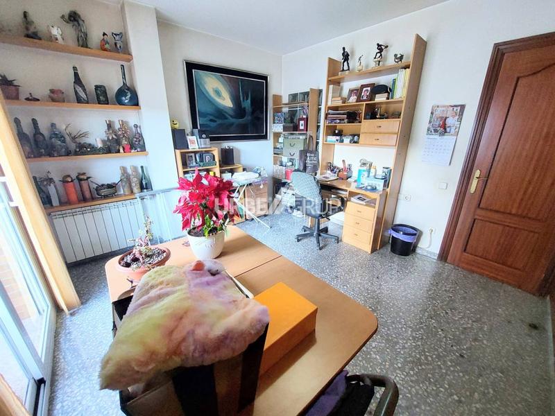 Foto db1a7d6f-4e9c-4a4c-b2a3-36c1c42c7bc2. Haus mit heizung parking in Castellbell i el Vilar