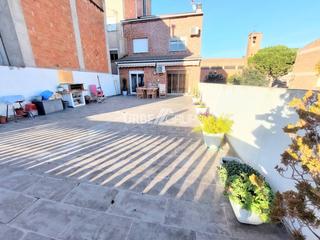 Casa en Castellbell i el Vilar. Gran casa con ascensor en castellvell i vilar , a 45 minutos de