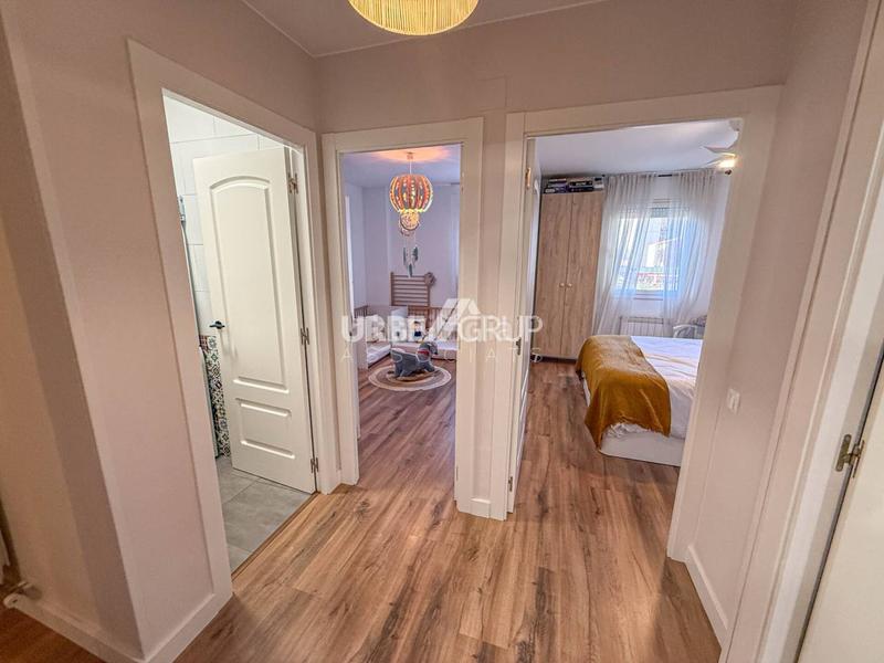 Foto 06baa558-8e57-434f-a3e4-7cb84263bfa8. Appartamento con riscaldamento in San Pere Terrassa