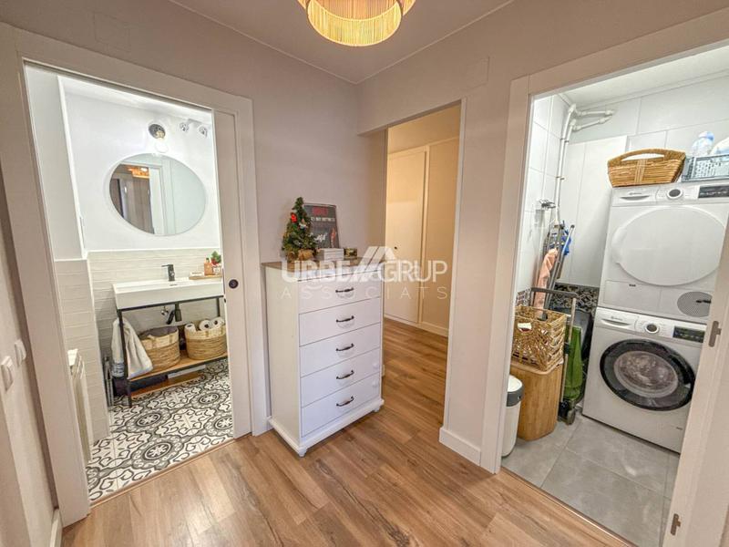 Foto 6e66ec0d-a354-4cd1-8b60-eb335ee91640. Appartamento con riscaldamento in San Pere Terrassa