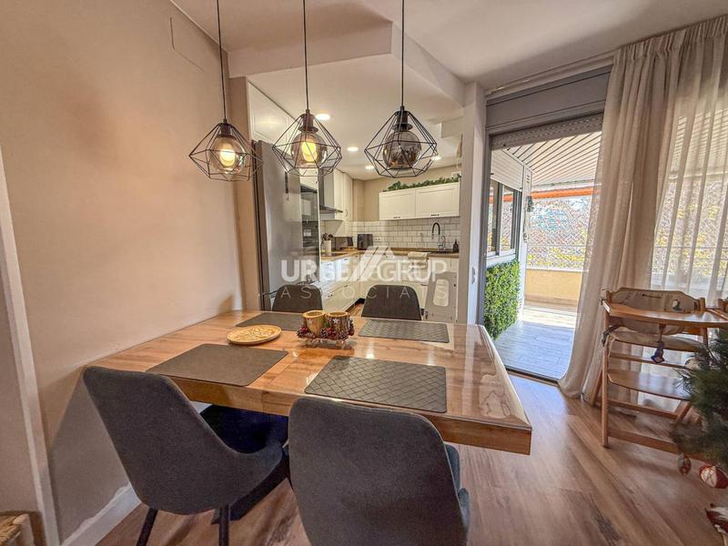 Foto 9fe44e0a-c8b4-49fc-8c48-e37e4a7d4244. Appartamento con riscaldamento in San Pere Terrassa