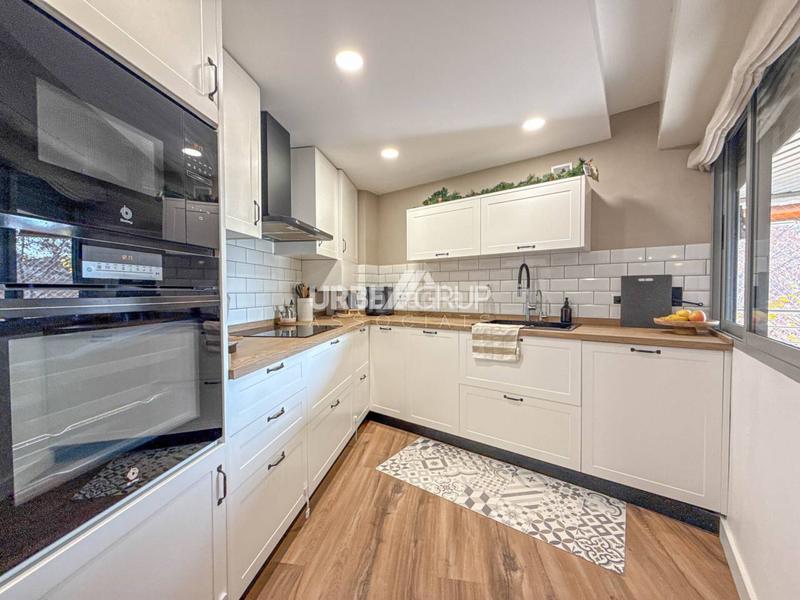 Foto be73dfcd-efee-4cc3-af4b-db287565fd74. Appartamento con riscaldamento in San Pere Terrassa