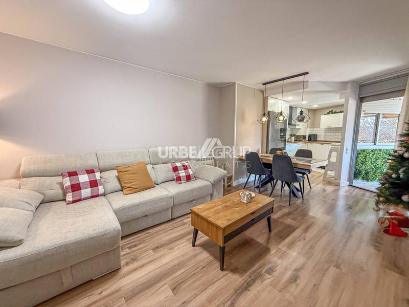 Foto c8fdc254-c7de-4112-b67a-5e8361432416. Appartamento con riscaldamento in San Pere Terrassa