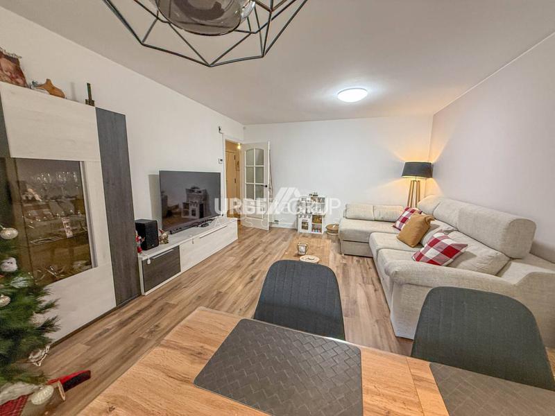 Foto ed2c189e-f58d-46de-abea-3629474e3bb6. Appartamento con riscaldamento in San Pere Terrassa