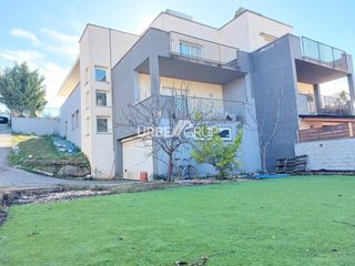 Chalet à Viladecavalls. Moderna casa en viladecavalls, zona exclusiva