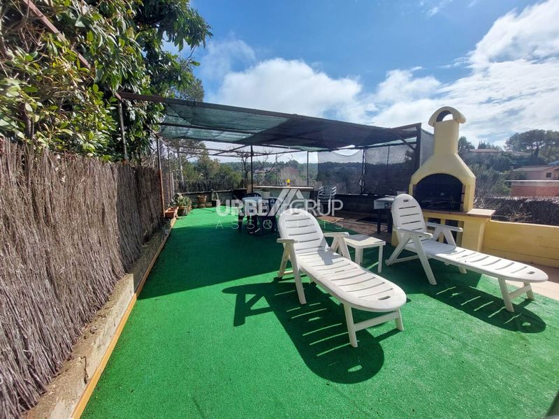 Foto c5922ae7-73d5-4a1d-a8ca-06268d77b754. Xalet amb calefacció aparcament piscina a Vacarisses