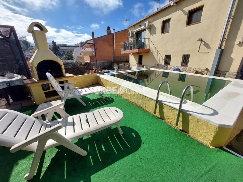 Foto ea2b90cd-f2b7-4ebb-a914-f670fafa810c. Xalet amb calefacció aparcament piscina a Vacarisses
