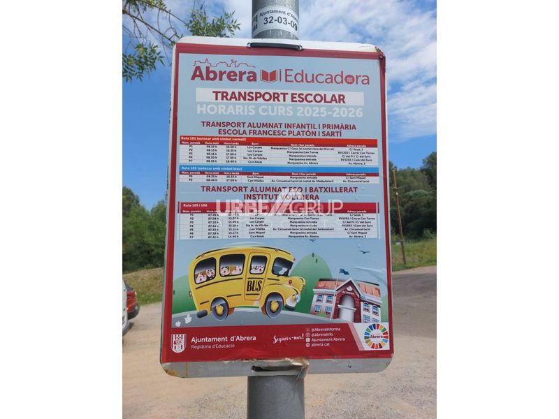 Foto ff3cc8c5-edee-48e1-832d-08dc761b7979. Chalet avec chauffage parking dans Abrera