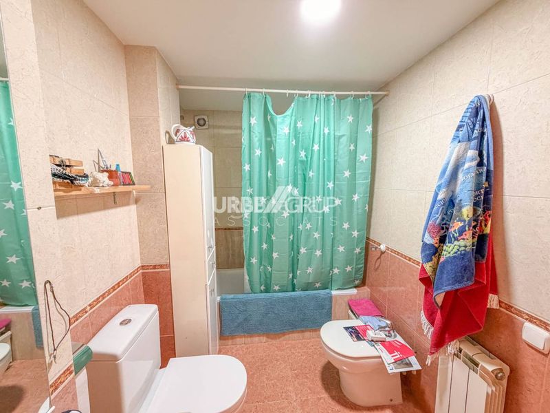 Foto 8f18536f-f8c5-4150-813d-e2c232b964d2. Pis amb calefacció a Can Roca Terrassa