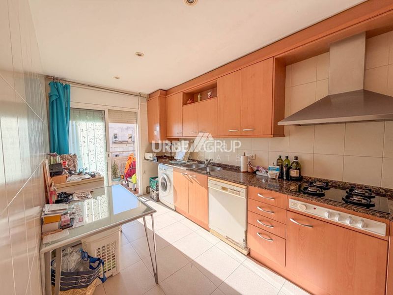 Foto fb89dd46-09a8-471f-aa71-eb39cc7b9678. Pis amb calefacció a Can Roca Terrassa