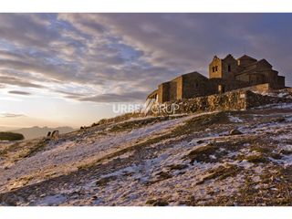 Casa a Paseo Pla 143