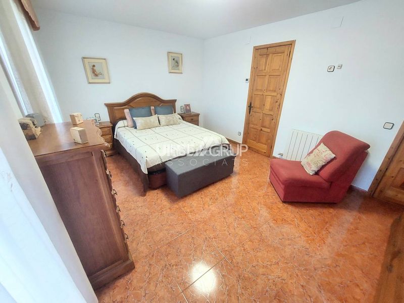 Foto 3717a4b6-9410-4e8b-b84c-64c61f02a0cc. Casa amb calefacció aparcament a Olesa de Montserrat